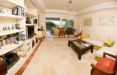 Resale - Ground floor apartment - Marbella - Nueva Andalucia