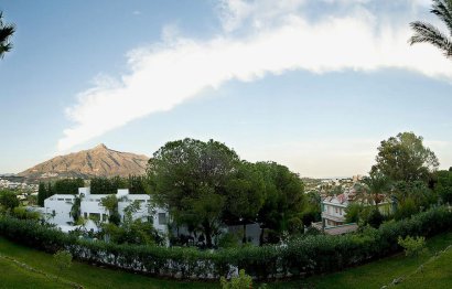 Resale - Ground floor apartment - Marbella - Nueva Andalucia