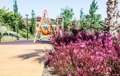 Resale - Apartment - Middle Floor Apartment - Estepona - Estepona Centro