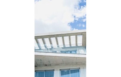 Resale - Apartment - Middle Floor Apartment - Estepona - Estepona Centro