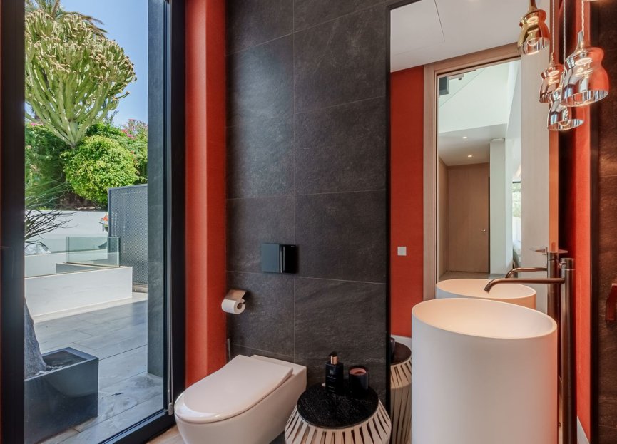 Reventa - House - Detached Villa - Marbella - Nueva Andalucia