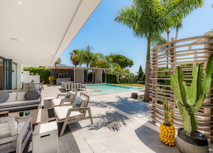 Reventa - House - Detached Villa - Marbella - Nueva Andalucia