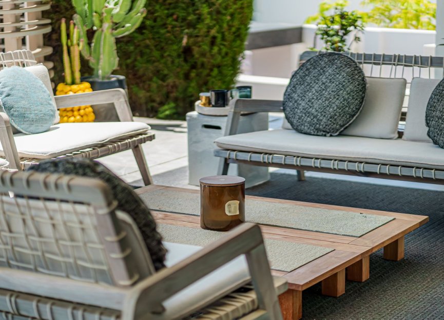 Reventa - House - Detached Villa - Marbella - Nueva Andalucia