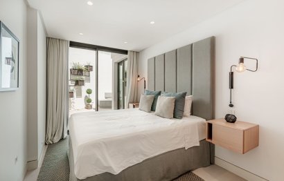 Reventa - House - Detached Villa - Marbella - Nueva Andalucia