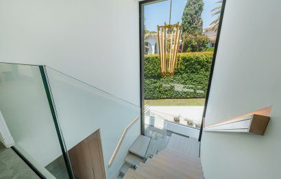 Reventa - House - Detached Villa - Marbella - Nueva Andalucia