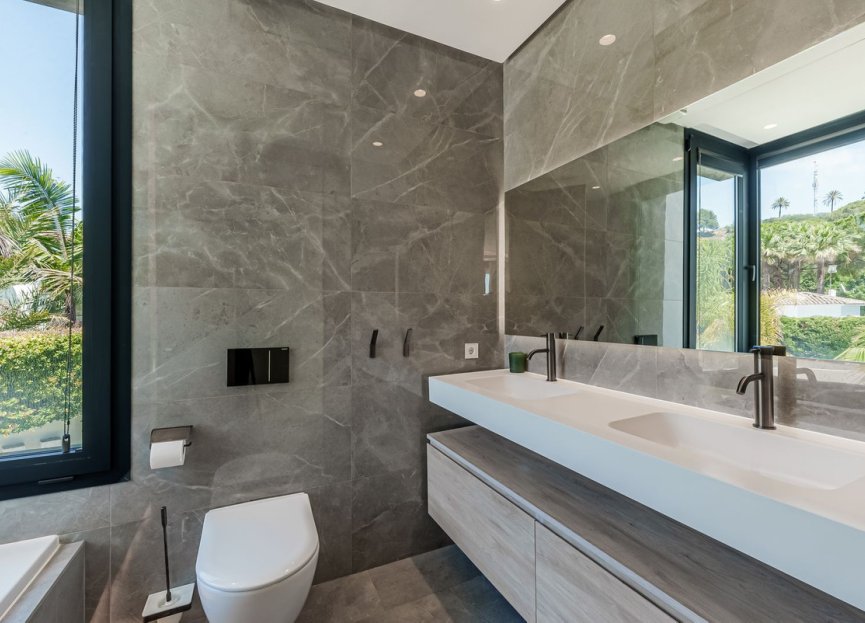 Reventa - House - Detached Villa - Marbella - Nueva Andalucia