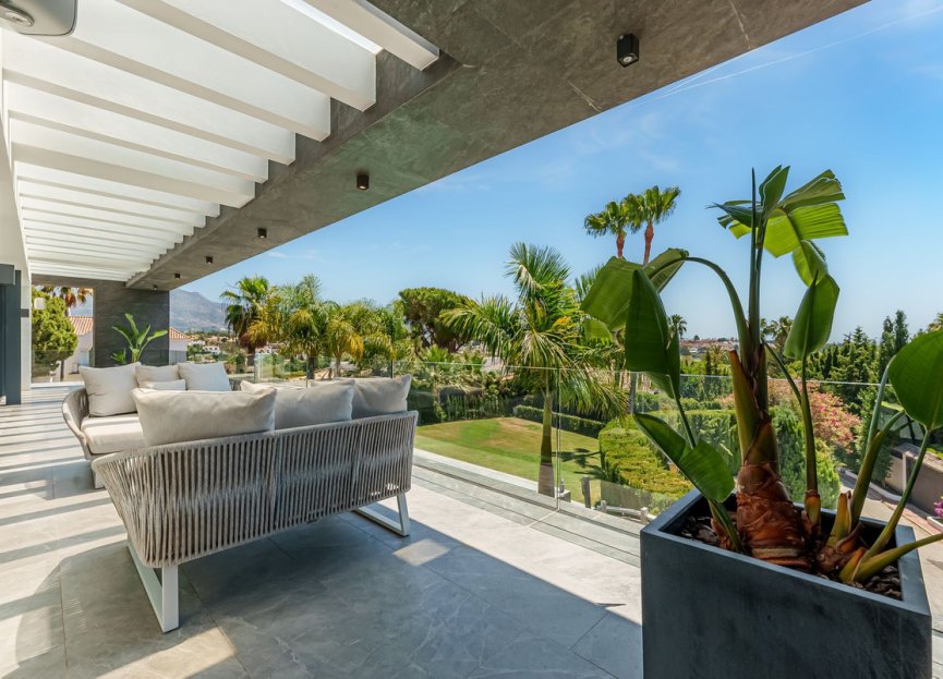 Reventa - House - Detached Villa - Marbella - Nueva Andalucia