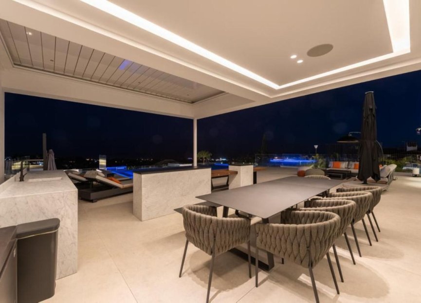 Resale - House - Detached Villa - Estepona - New Golden Mile