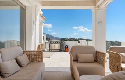 Resale - Apartment - Penthouse - Marbella - Nueva Andalucia