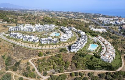 Resale - Apartment - Penthouse - Estepona - Estepona Centro