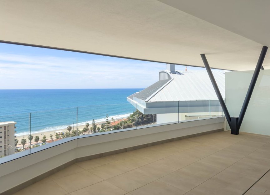 Resale - Apartment - Middle Floor Apartment - Fuengirola - Fuengirola Centro