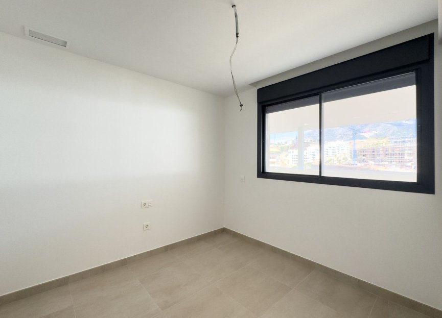 Resale - Apartment - Middle Floor Apartment - Fuengirola - Fuengirola Centro