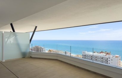 Resale - Apartment - Middle Floor Apartment - Fuengirola - Fuengirola Centro