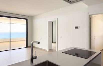 Resale - Apartment - Middle Floor Apartment - Fuengirola - Fuengirola Centro