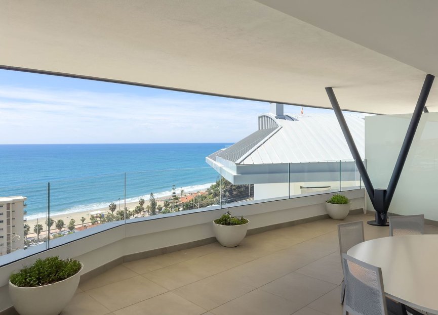 Resale - Apartment - Middle Floor Apartment - Fuengirola - Fuengirola Centro