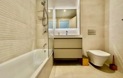 Resale - Ground floor apartment - Marbella - Elviria