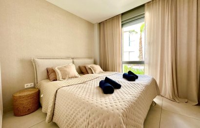 Resale - Ground floor apartment - Marbella - Elviria