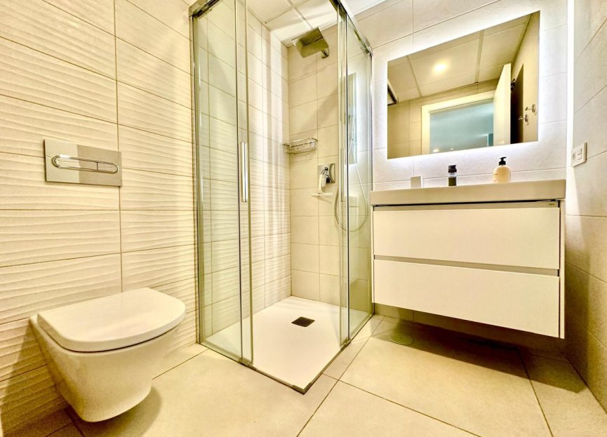 Resale - Ground floor apartment - Marbella - Elviria