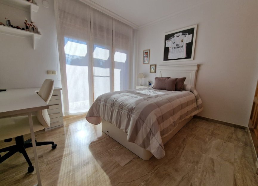 Resale - House - Semi-Detached House - Marbella - Marbella Centro