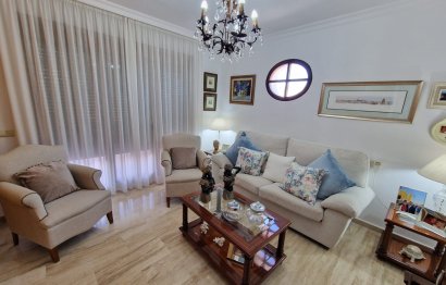 Resale - House - Semi-Detached House - Marbella - Marbella Centro