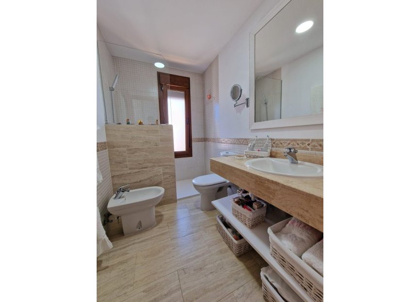 Resale - House - Semi-Detached House - Marbella - Marbella Centro