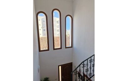 Resale - House - Semi-Detached House - Marbella - Marbella Centro
