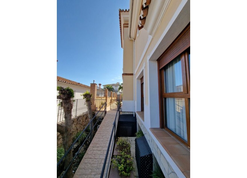 Resale - House - Semi-Detached House - Marbella - Marbella Centro