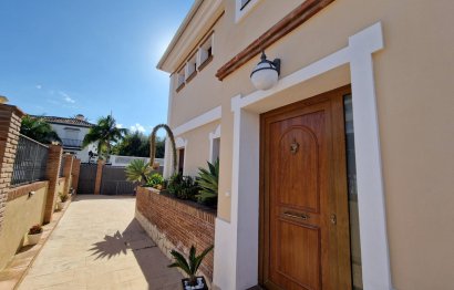Resale - House - Semi-Detached House - Marbella - Marbella Centro