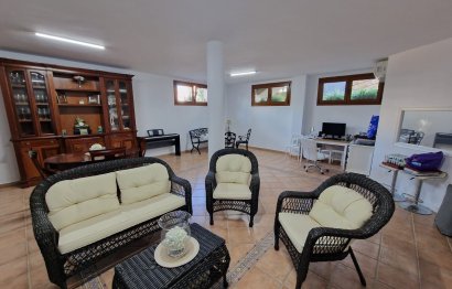 Resale - House - Semi-Detached House - Marbella - Marbella Centro