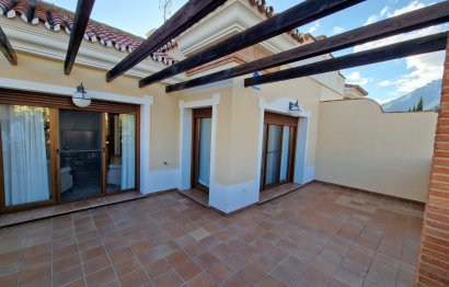 Resale - House - Semi-Detached House - Marbella - Marbella Centro