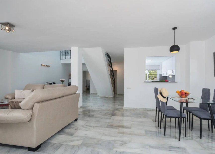 Reventa - House - Townhouse - Estepona - Atalaya