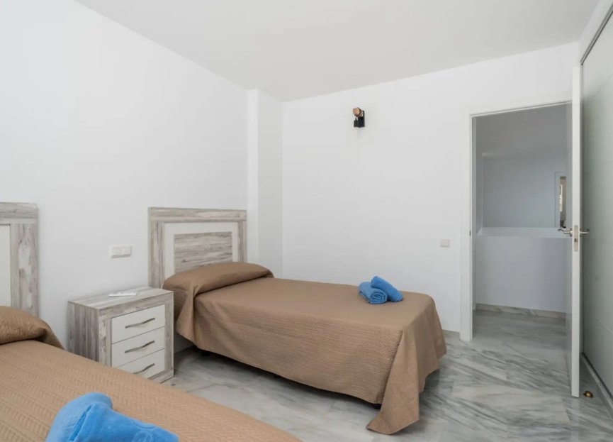 Reventa - House - Townhouse - Estepona - Atalaya