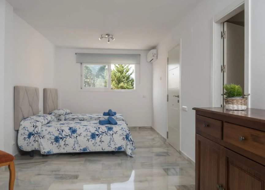 Reventa - House - Townhouse - Estepona - Atalaya