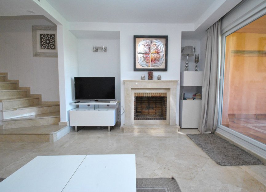Resale - House - Townhouse - Marbella - Cabopino