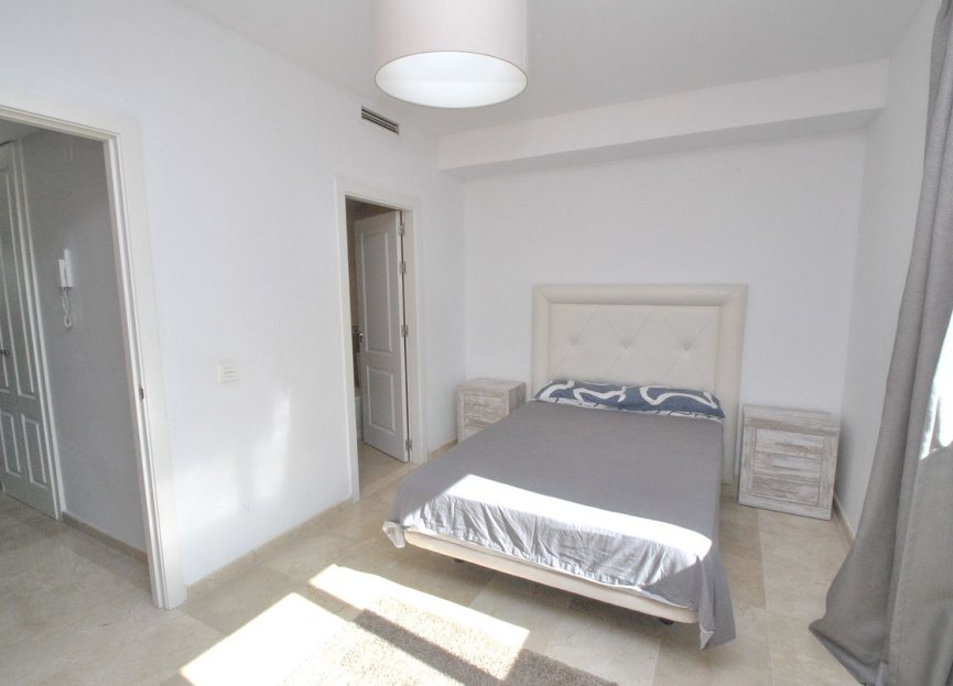 Resale - House - Townhouse - Marbella - Cabopino