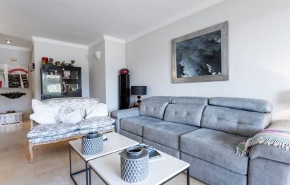 Resale - Apartment - Middle Floor Apartment - Benahavís - La Quinta