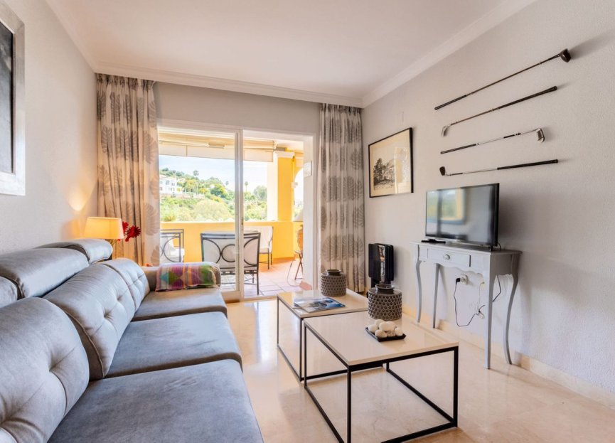 Resale - Apartment - Middle Floor Apartment - Benahavís - La Quinta