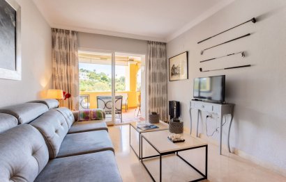 Resale - Apartment - Middle Floor Apartment - Benahavís - La Quinta