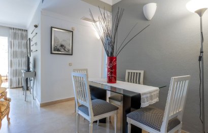 Resale - Apartment - Middle Floor Apartment - Benahavís - La Quinta