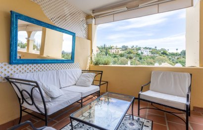 Resale - Apartment - Middle Floor Apartment - Benahavís - La Quinta