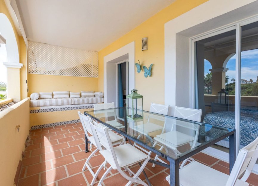 Resale - Apartment - Middle Floor Apartment - Benahavís - La Quinta