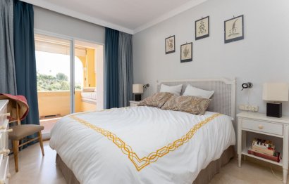 Resale - Apartment - Middle Floor Apartment - Benahavís - La Quinta