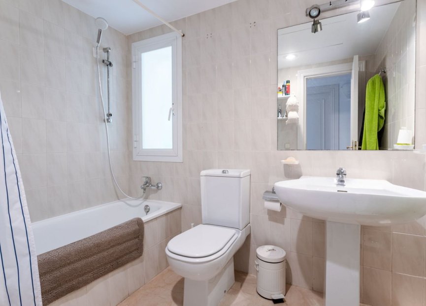 Resale - Apartment - Middle Floor Apartment - Benahavís - La Quinta