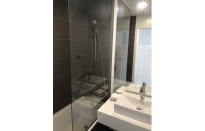 Reventa - Ground floor apartment - Estepona - Estepona Centro