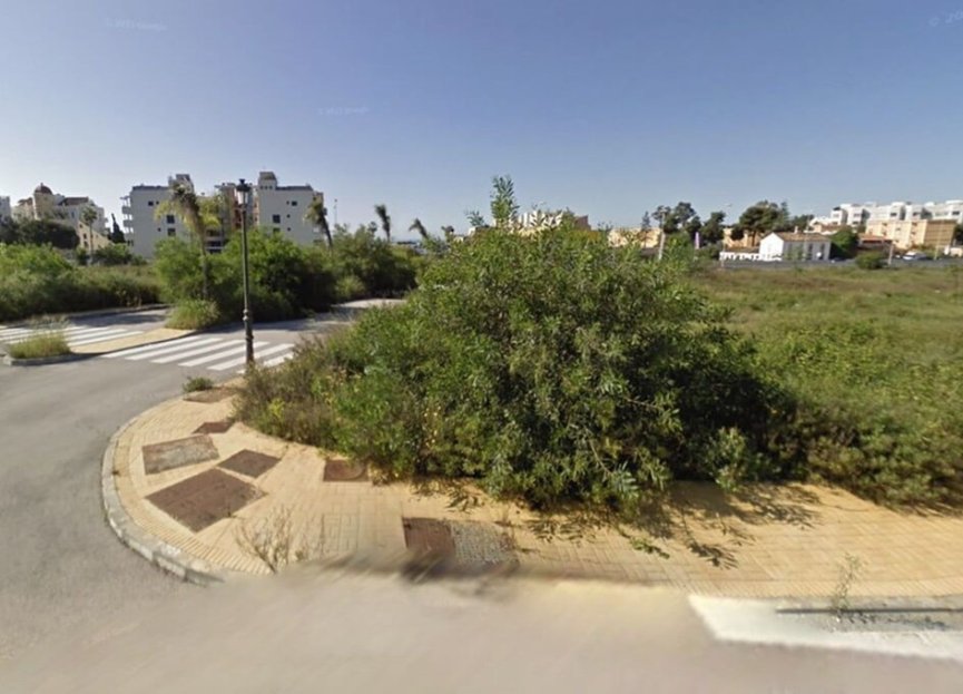 Resale - Plot - Residential Plot - Estepona - Estepona Centro