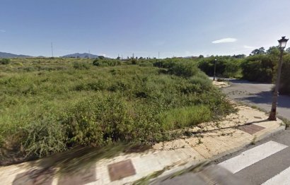 Resale - Plot - Residential Plot - Estepona - Estepona Centro