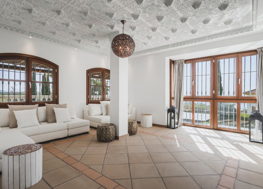 Reventa - House - Detached Villa - Estepona - Estepona Centro