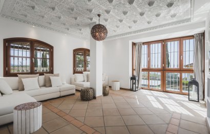 Reventa - House - Detached Villa - Estepona - Estepona Centro