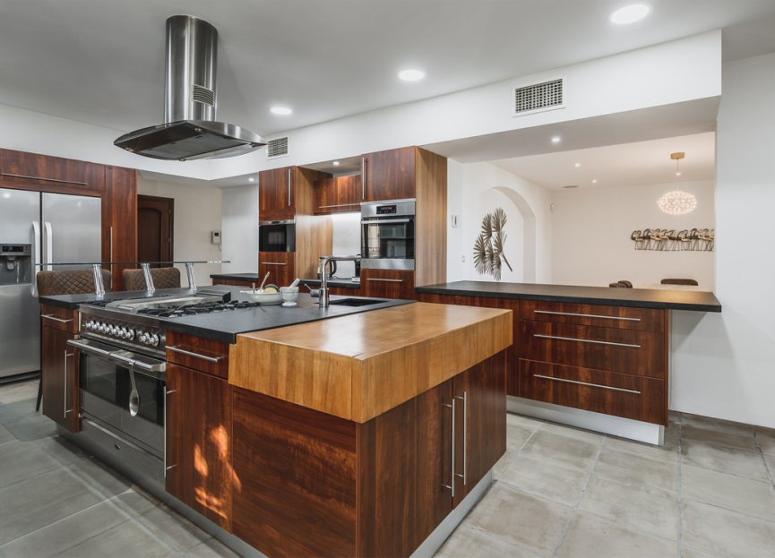 Reventa - House - Detached Villa - Estepona - Estepona Centro