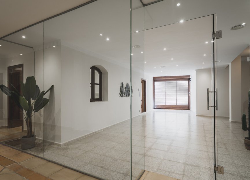 Reventa - House - Detached Villa - Estepona - Estepona Centro